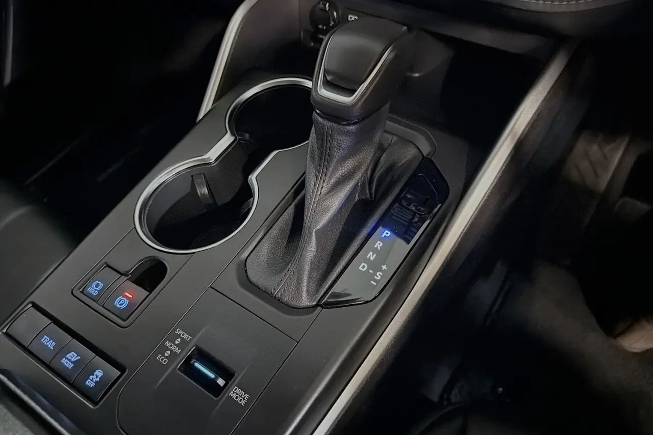 2022 Toyota Kluger Gallery Image 17