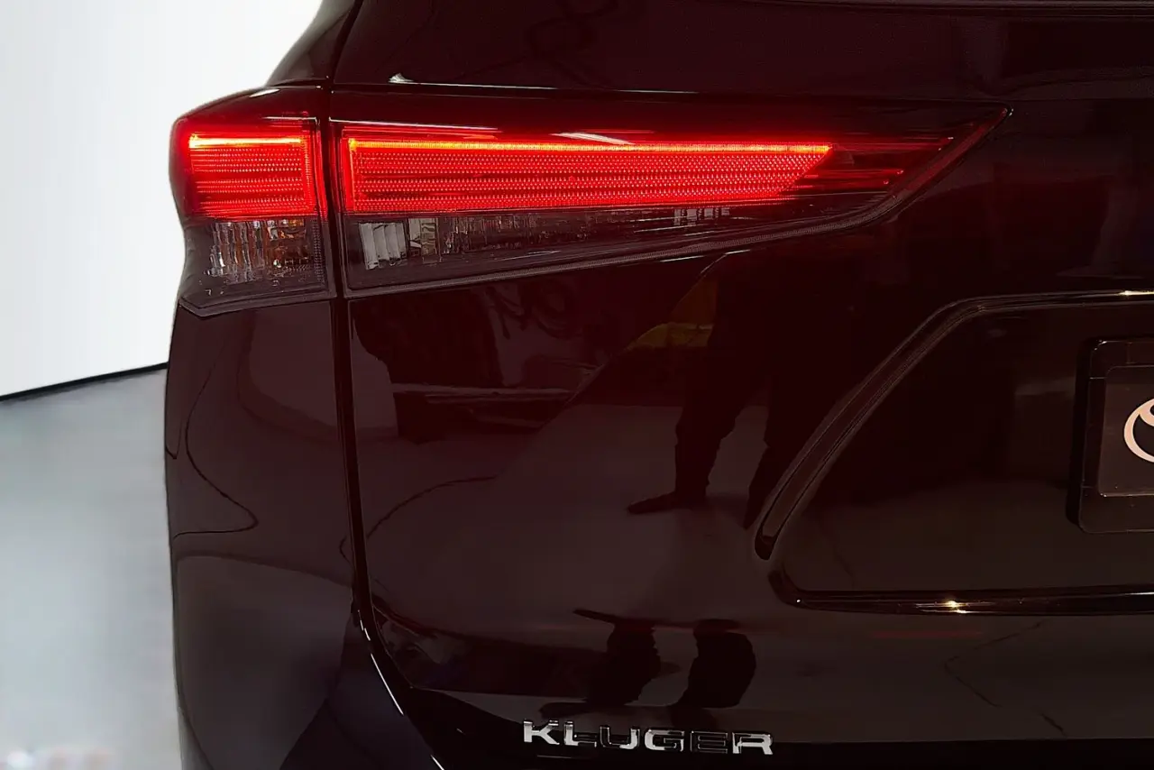 2022 Toyota Kluger Gallery Image 8