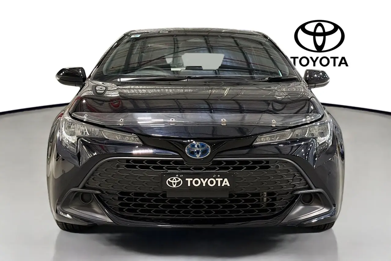 2023 Toyota Corolla Gallery Image 2