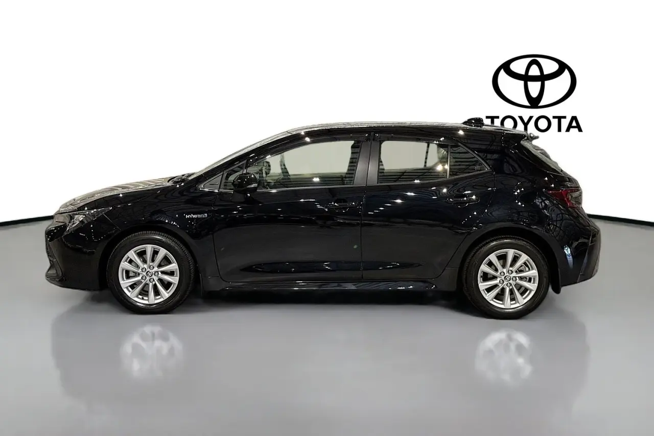 2023 Toyota Corolla Gallery Image 5