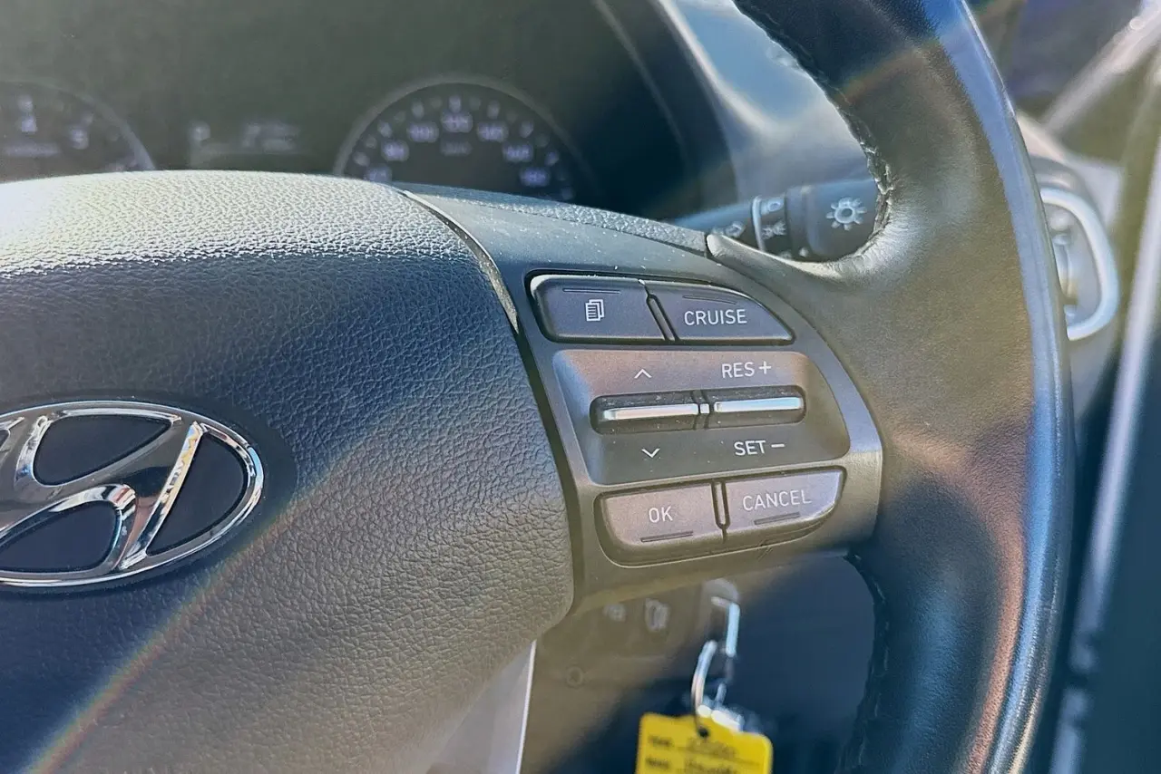 2020 Hyundai i30 Gallery Image 19