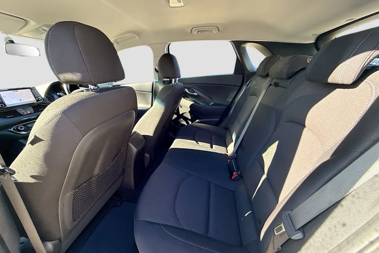 2020 Hyundai i30 Gallery Image 25