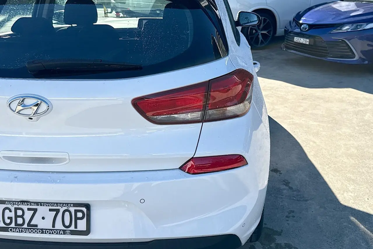 2020 Hyundai i30 Gallery Image 9