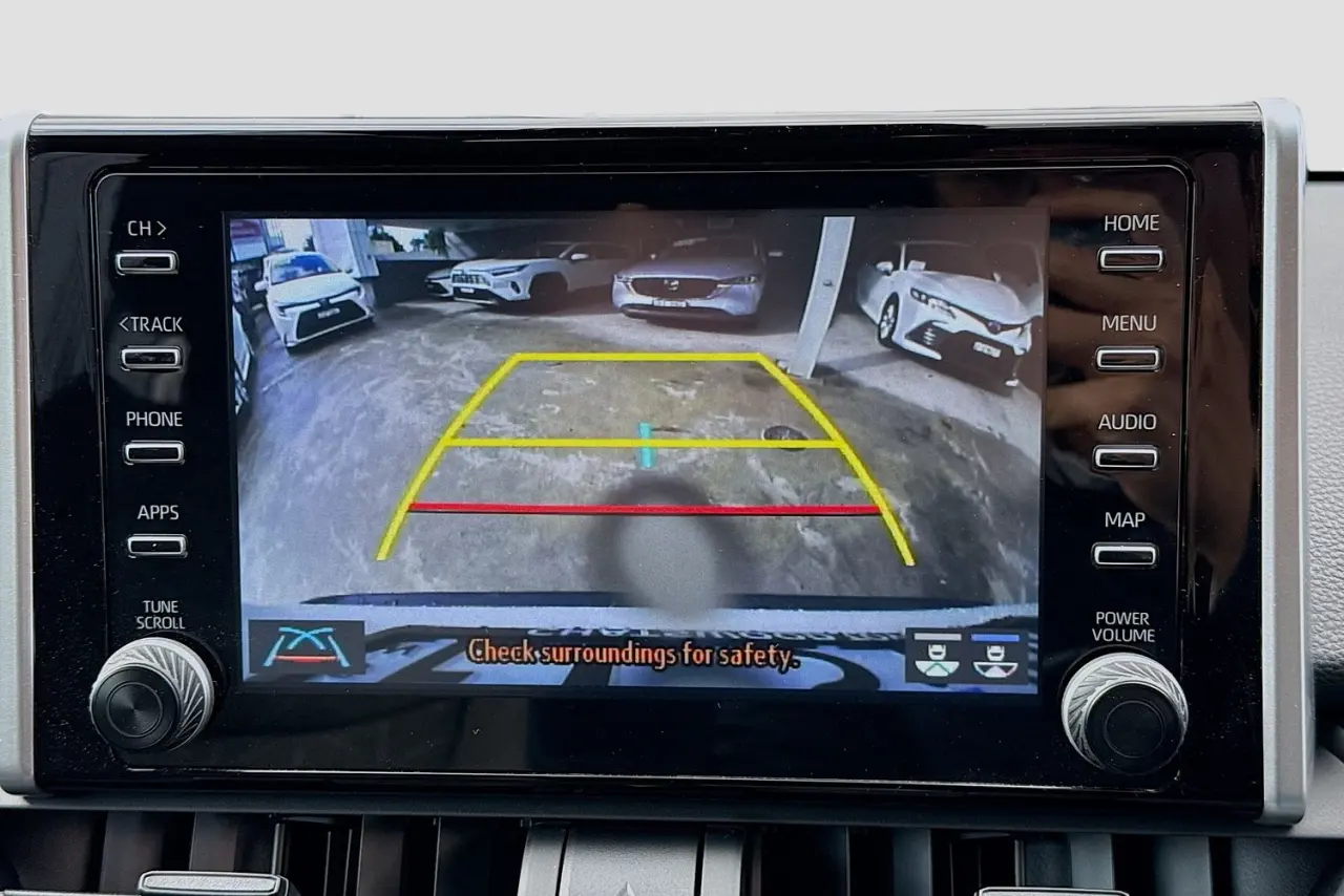 2021 Toyota RAV4 Gallery Image 15