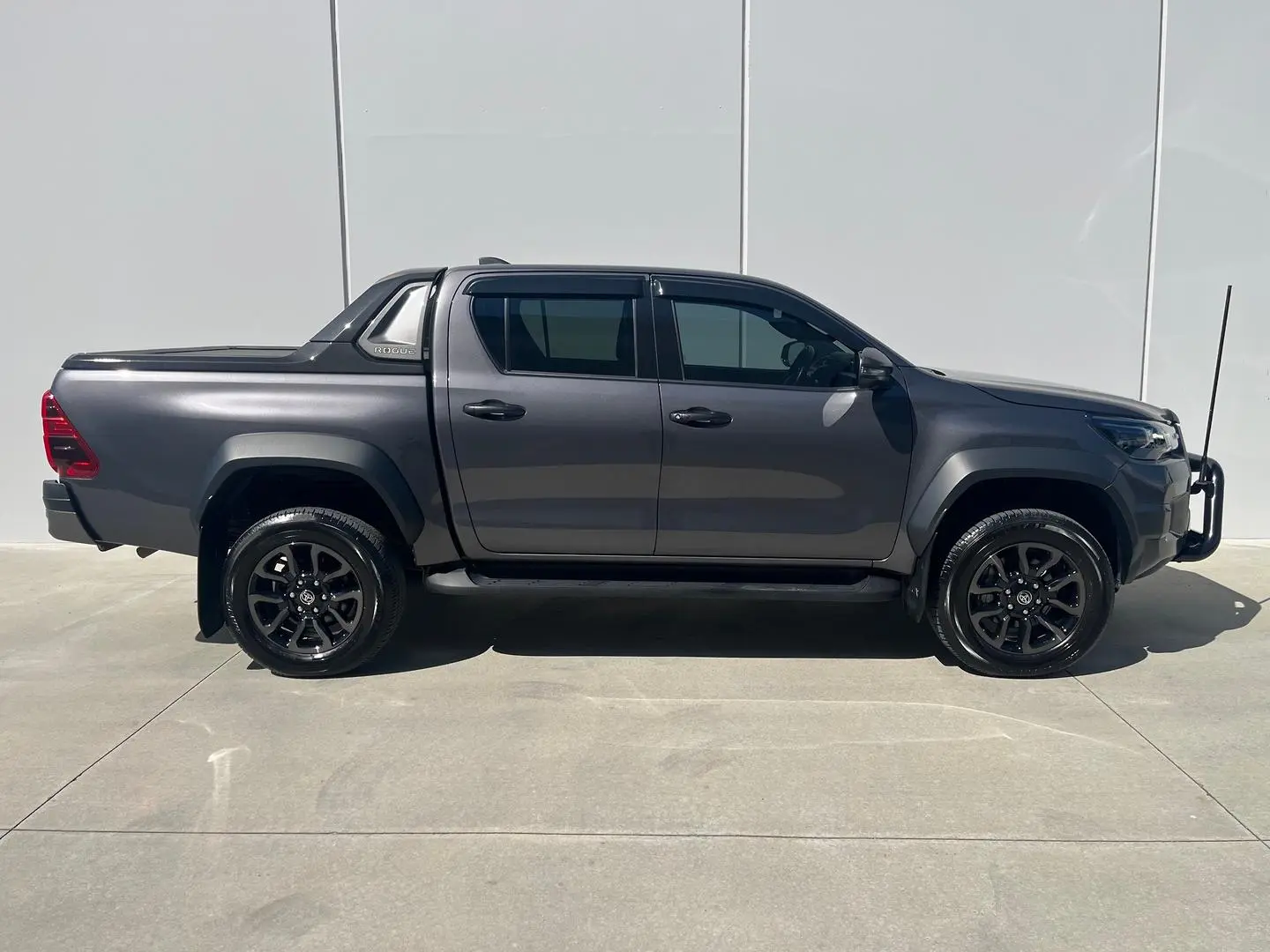 2023 Toyota Hilux Gallery Image 14