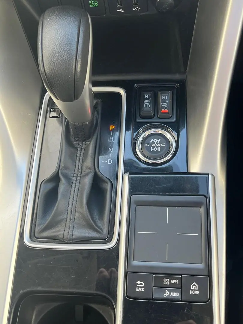 2018 Mitsubishi Eclipse Cross Gallery Image 18