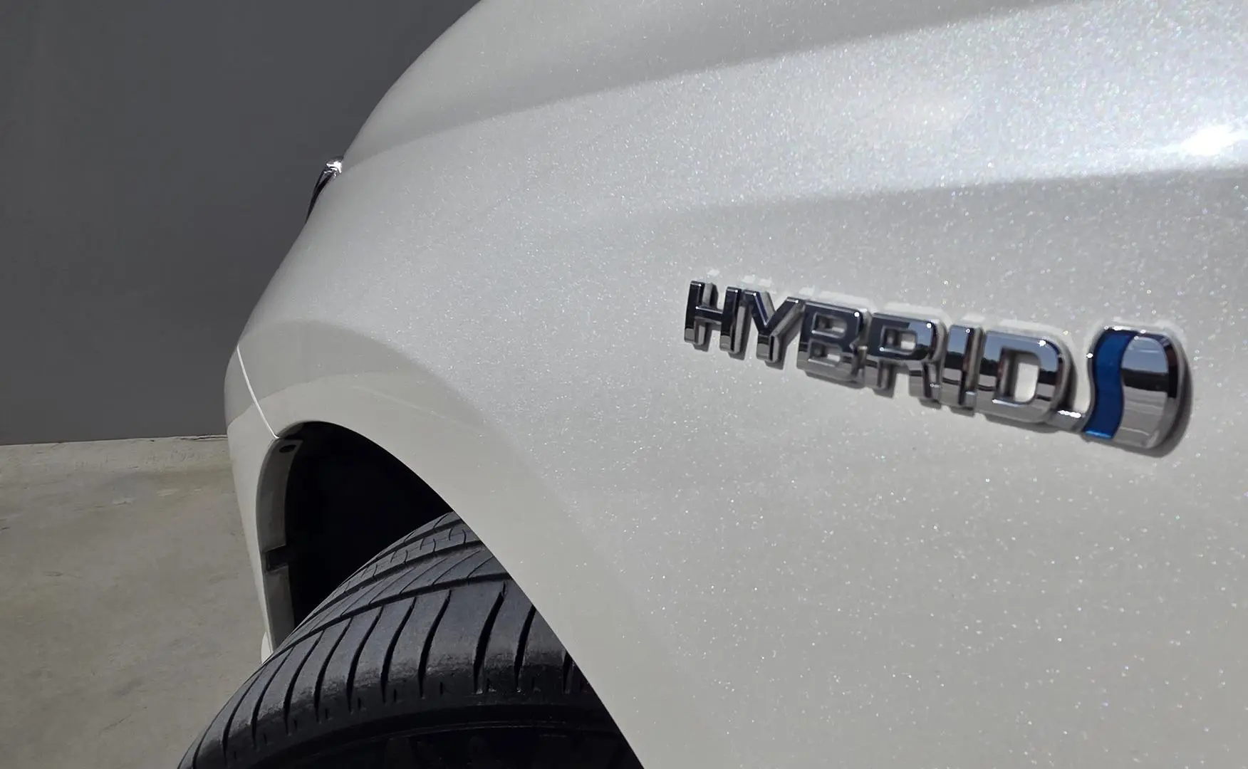 2016 Toyota Corolla Gallery Image 5