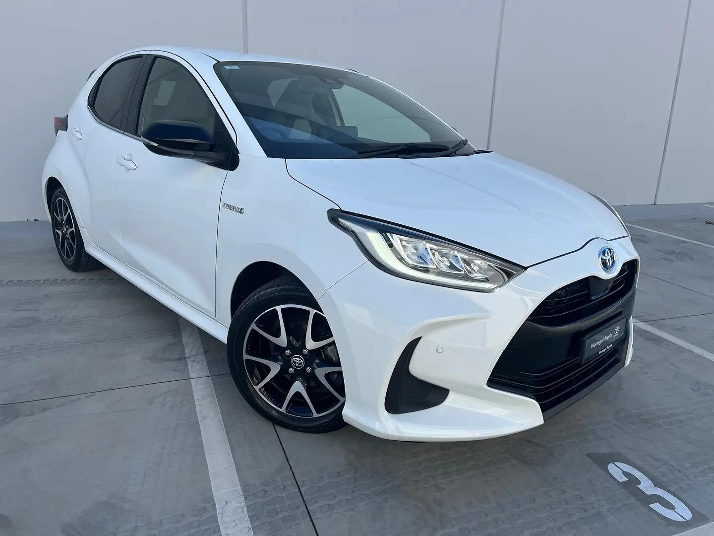 2020 Toyota Yaris Gallery Image 1