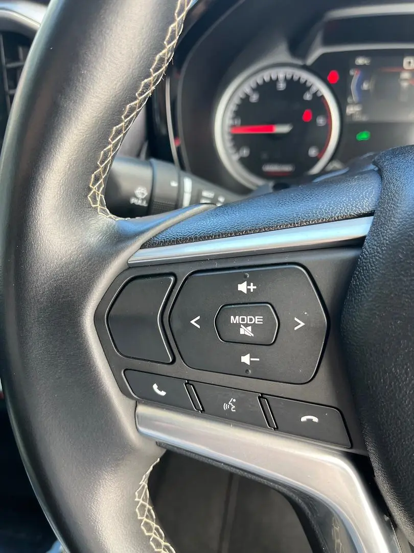 2023 Isuzu D-MAX Gallery Image 21