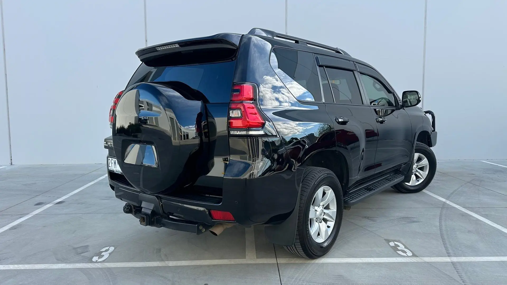 2019 Toyota Landcruiser Prado Gallery Image 7