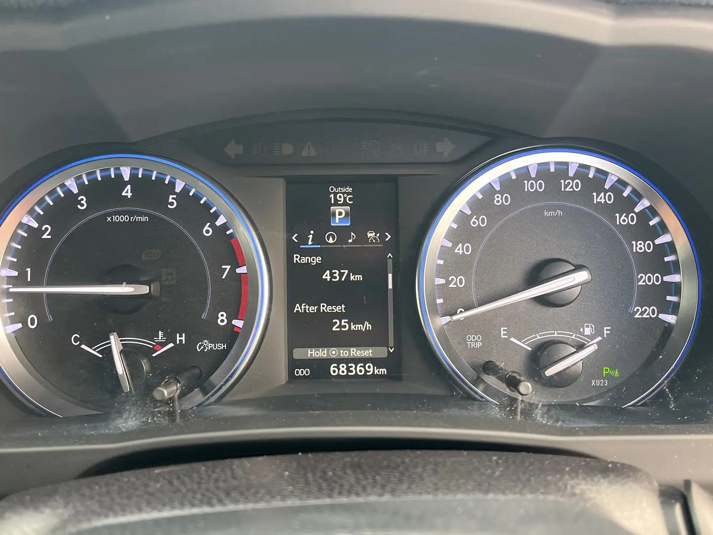 2015 Toyota Kluger Gallery Image 22