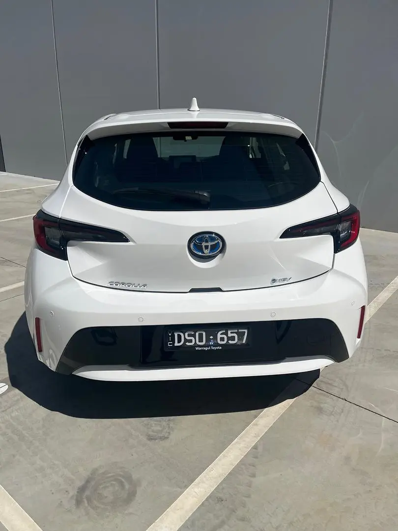 2025 Toyota Corolla Gallery Image 11