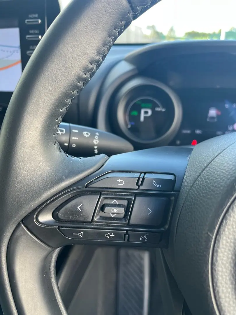 2020 Toyota Yaris Gallery Image 22