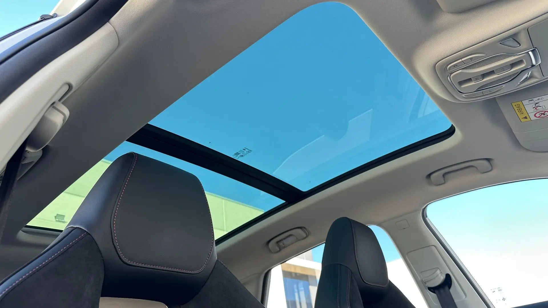 2022 MG HS Plus EV Gallery Image 16