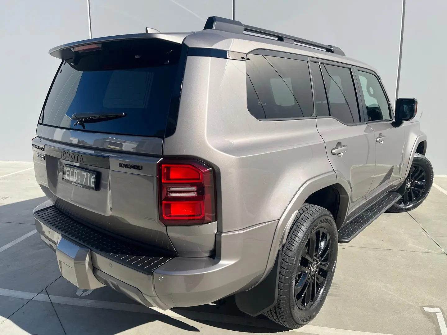 2026 Toyota Landcruiser Prado Gallery Image 13