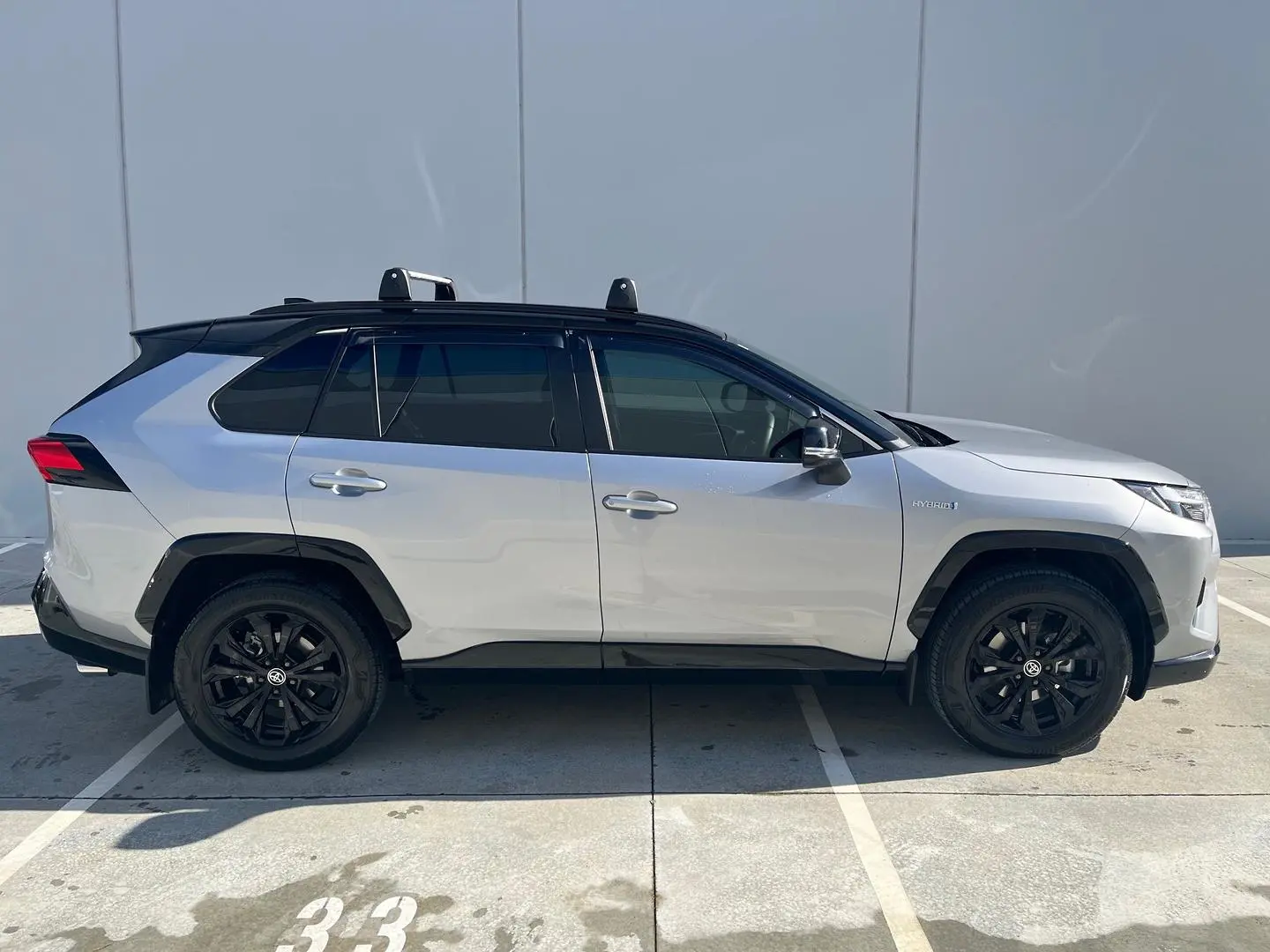 2024 Toyota RAV4 Gallery Image 26
