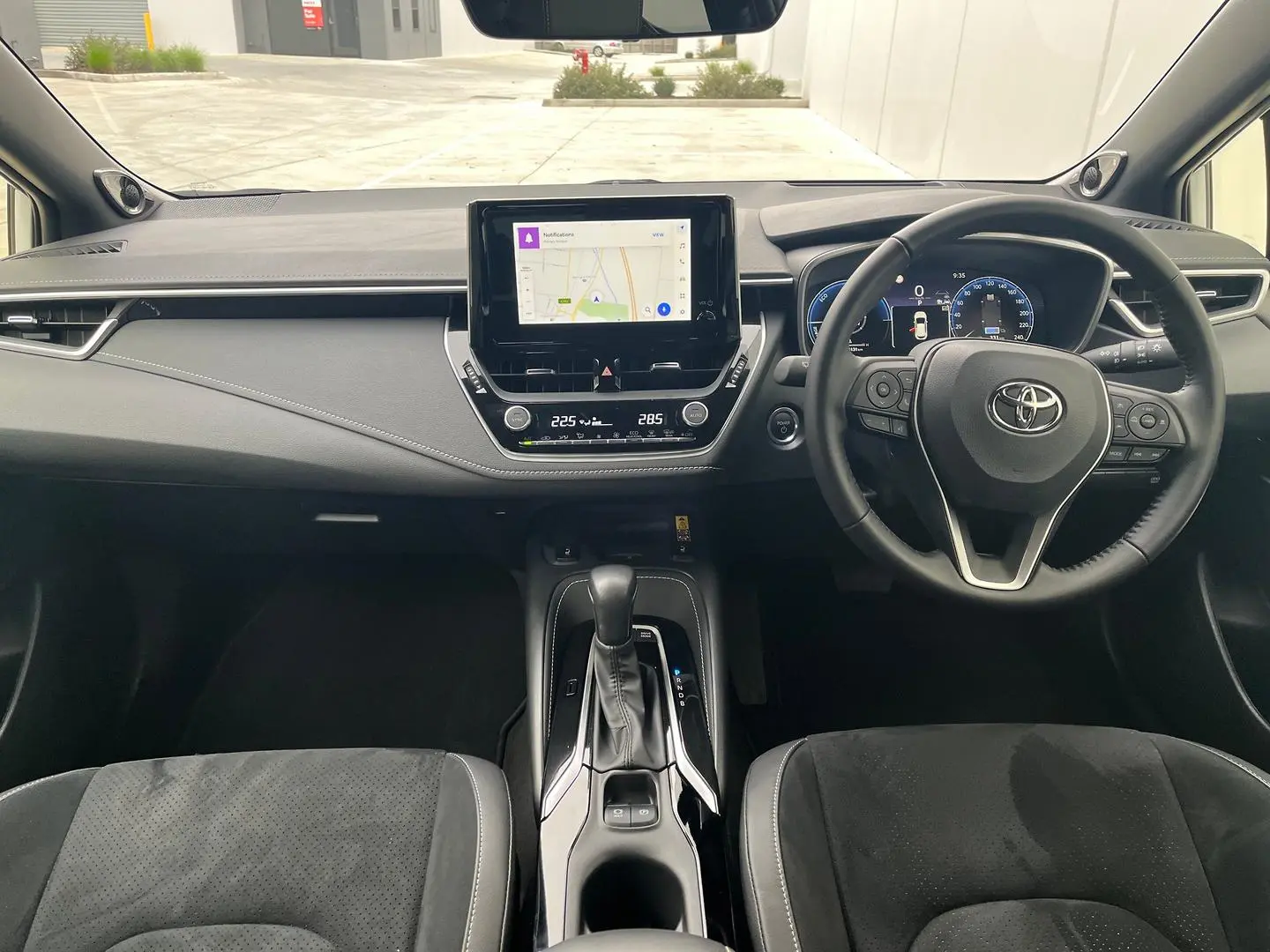 2025 Toyota Corolla Gallery Image 18