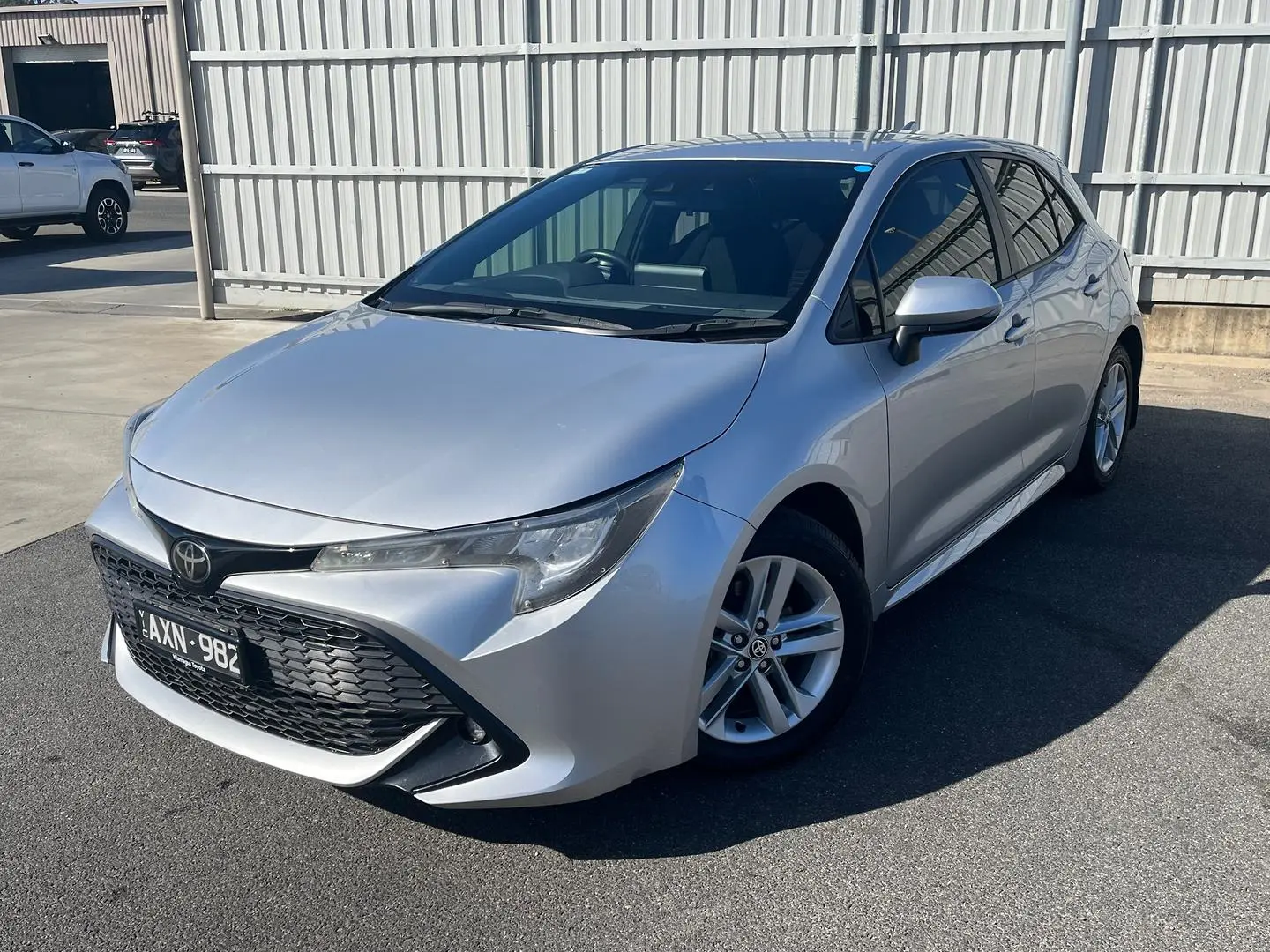 2018 Toyota Corolla Gallery Image 3