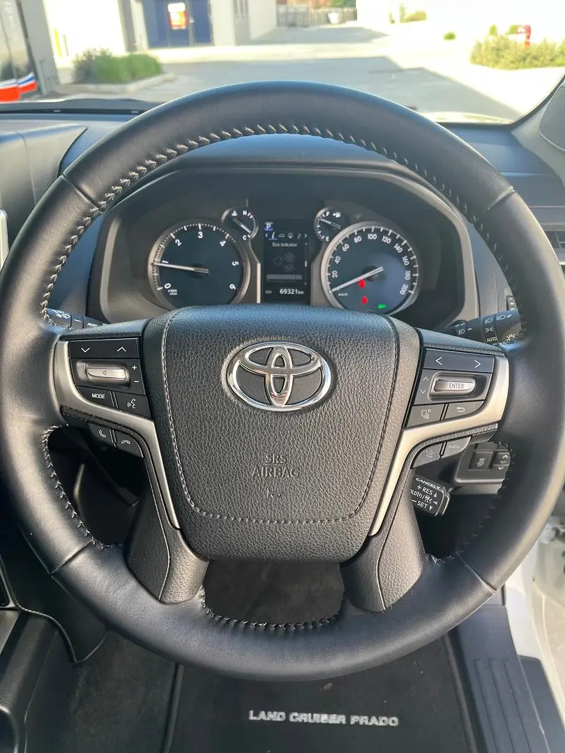 2018 Toyota Landcruiser Prado Gallery Image 22