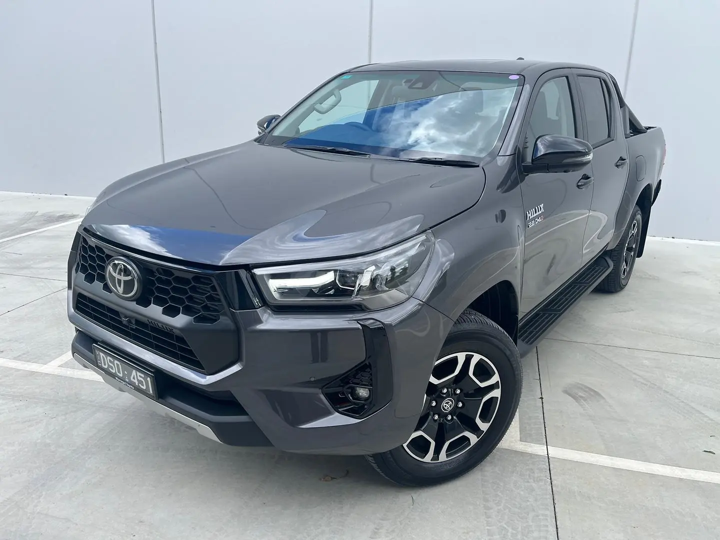 2025 Toyota Hilux Gallery Image 3