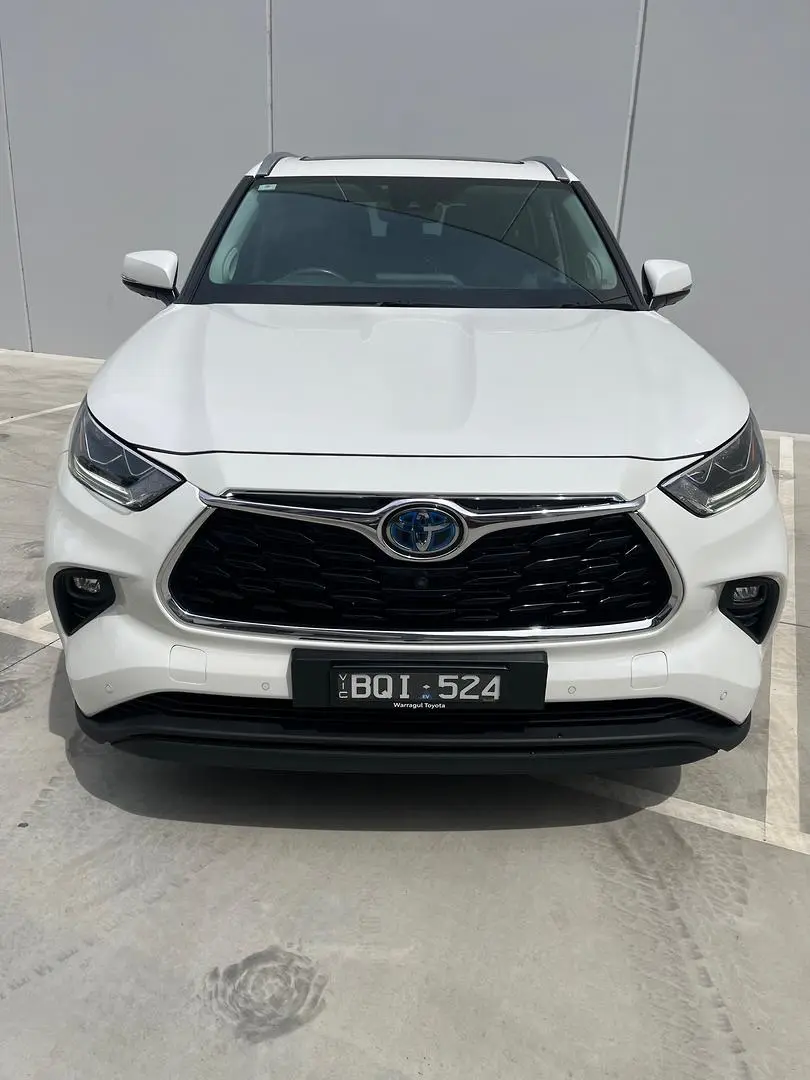 2021 Toyota Kluger Gallery Image 2