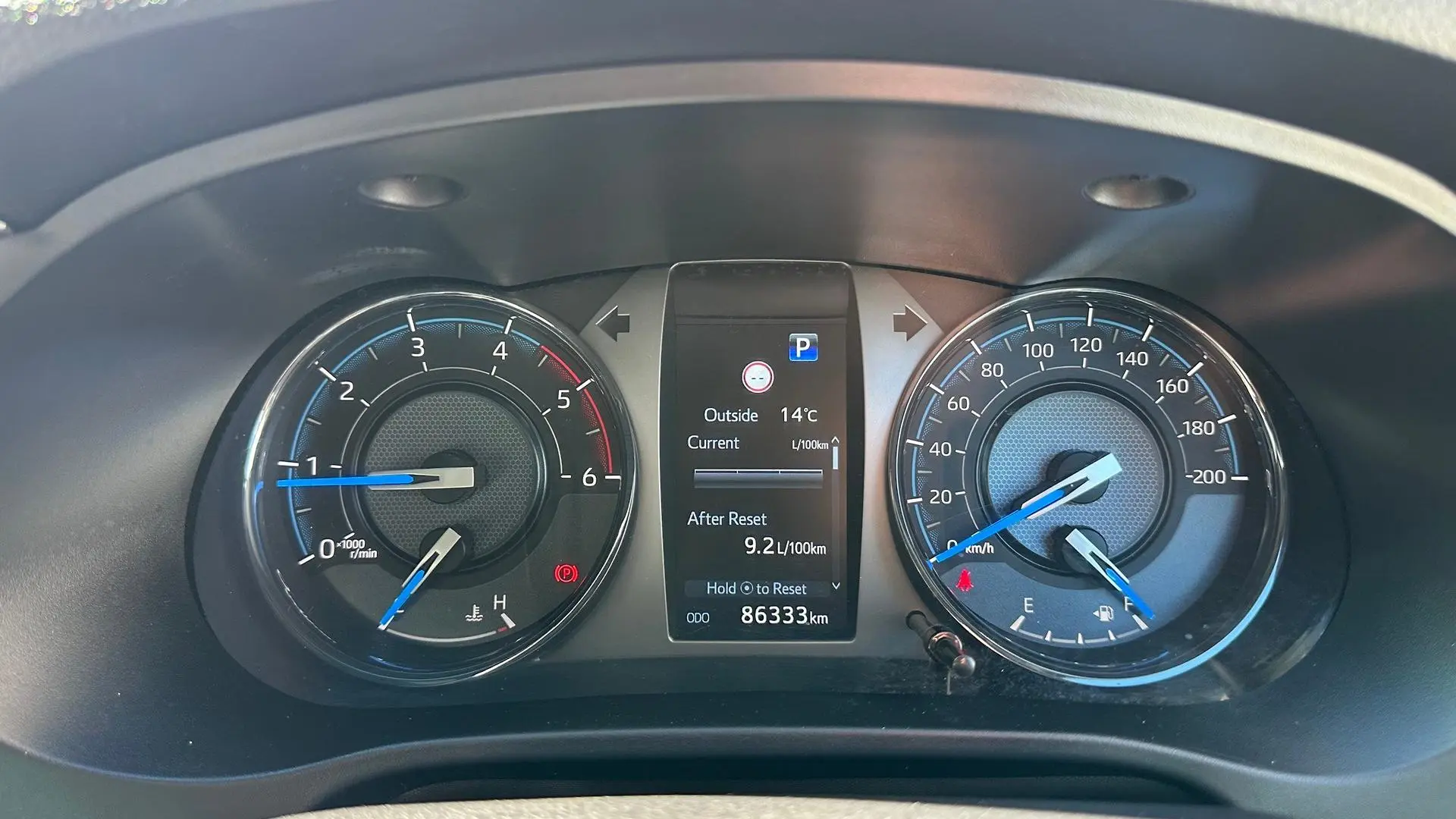 2022 Toyota Hilux Gallery Image 25