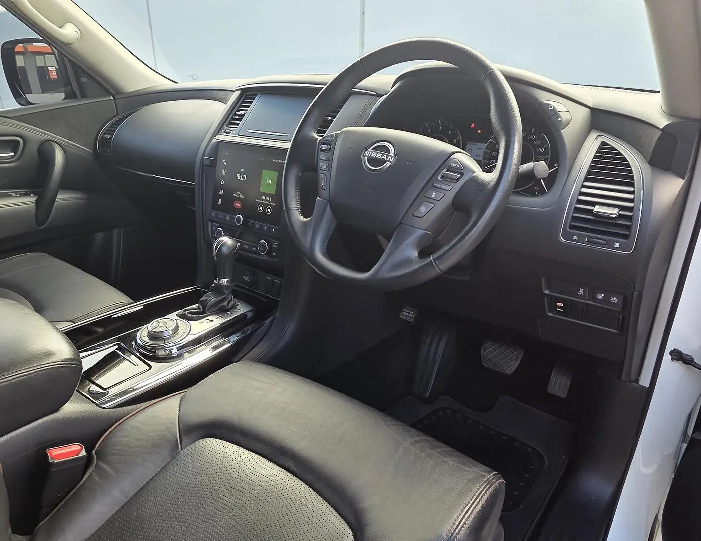 2024 Nissan Patrol Gallery Image 15