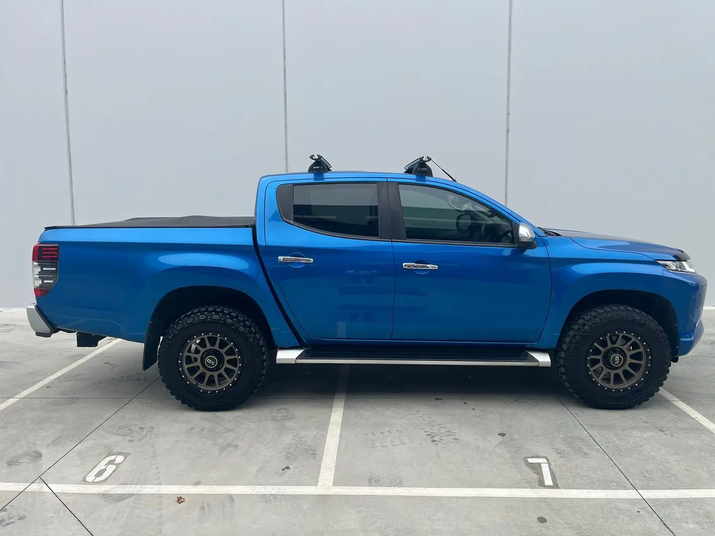 2020 Mitsubishi Triton Gallery Image 13