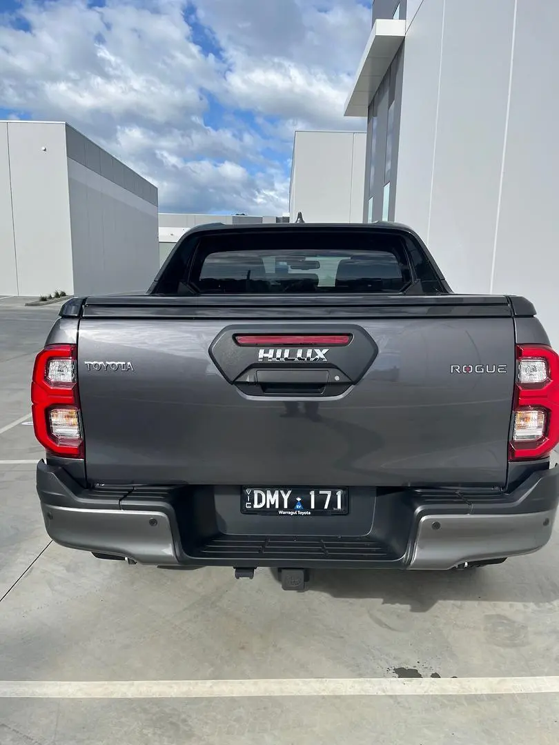2024 Toyota Hilux Gallery Image 10