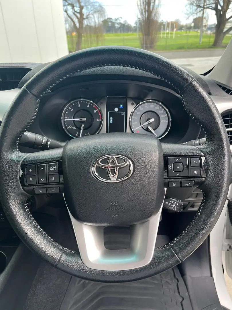 2024 Toyota Hilux Gallery Image 22