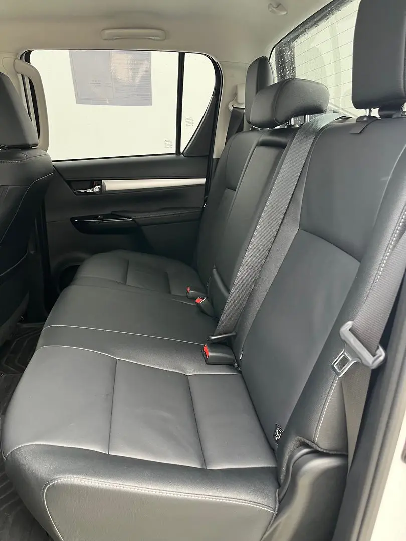 2025 Toyota Hilux Gallery Image 8