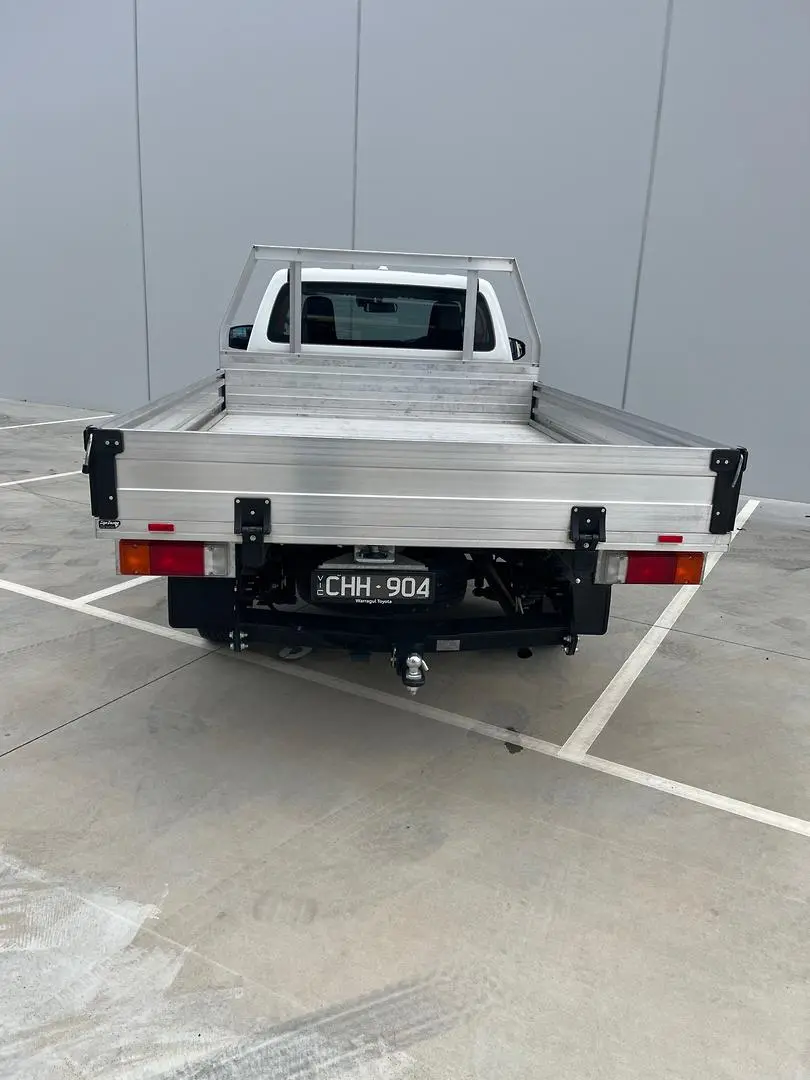 2022 Toyota Hilux Gallery Image 9
