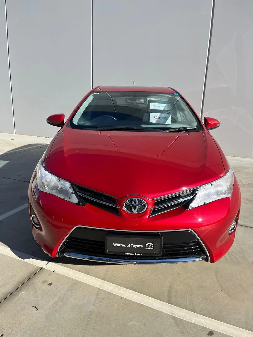 2014 Toyota Corolla Gallery Image 2