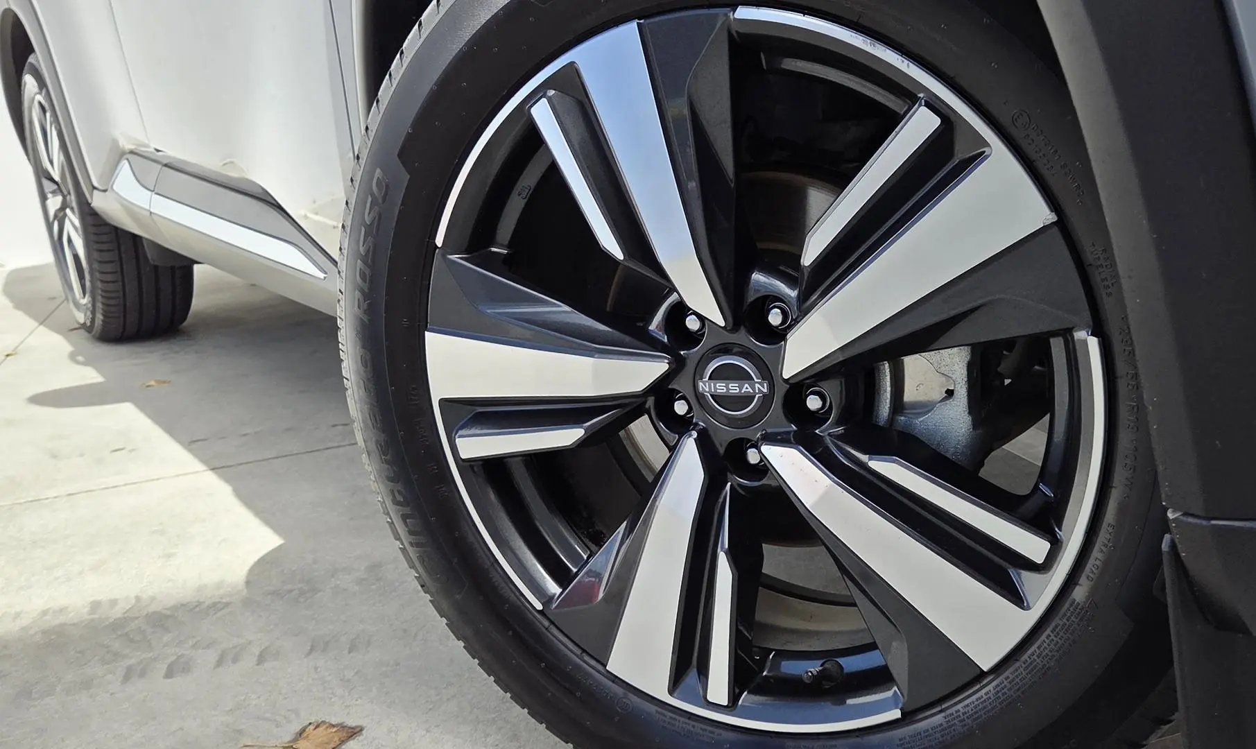 2023 Nissan X-TRAIL Gallery Image 13