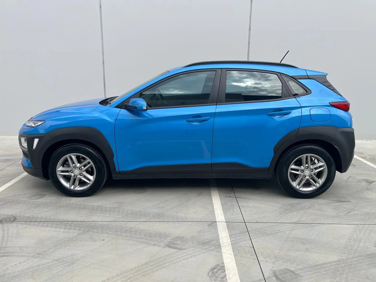 2018 Hyundai Kona Gallery Image 4