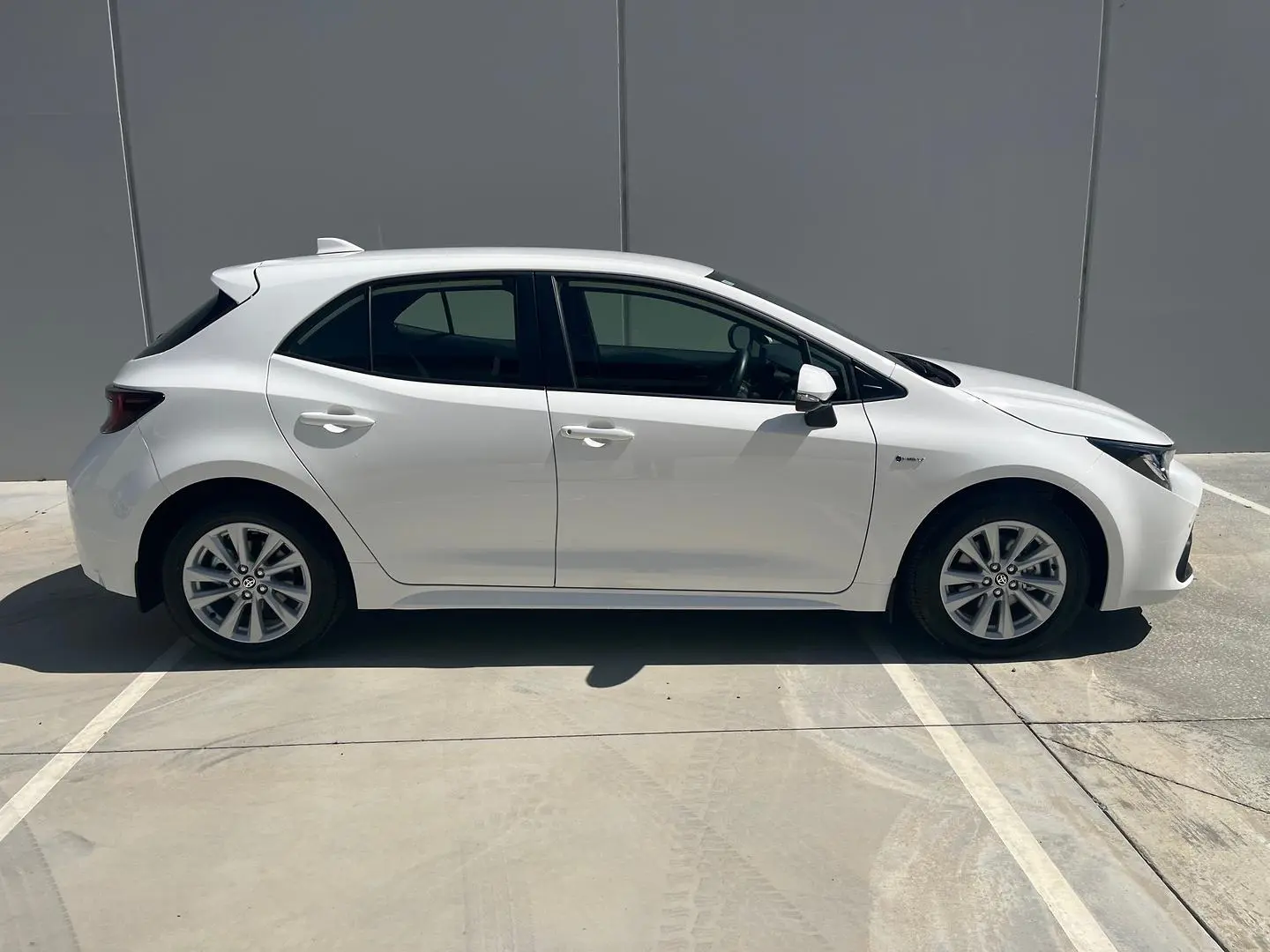 2025 Toyota Corolla Gallery Image 14