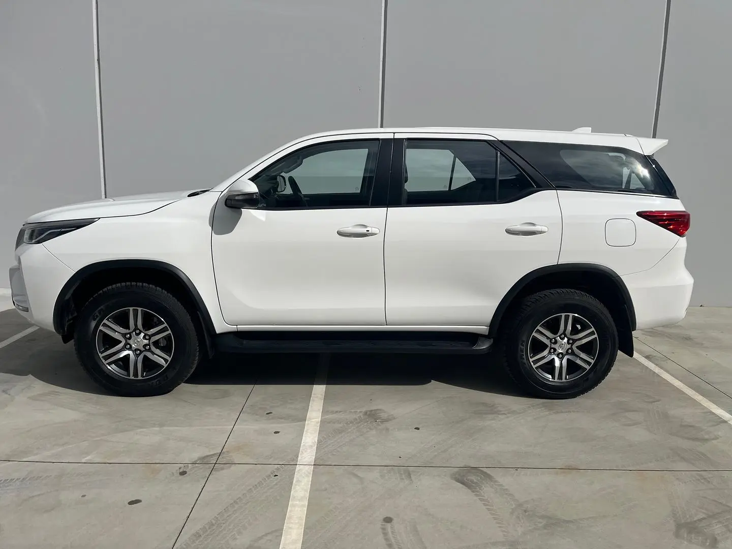 2025 Toyota Fortuner Gallery Image 25