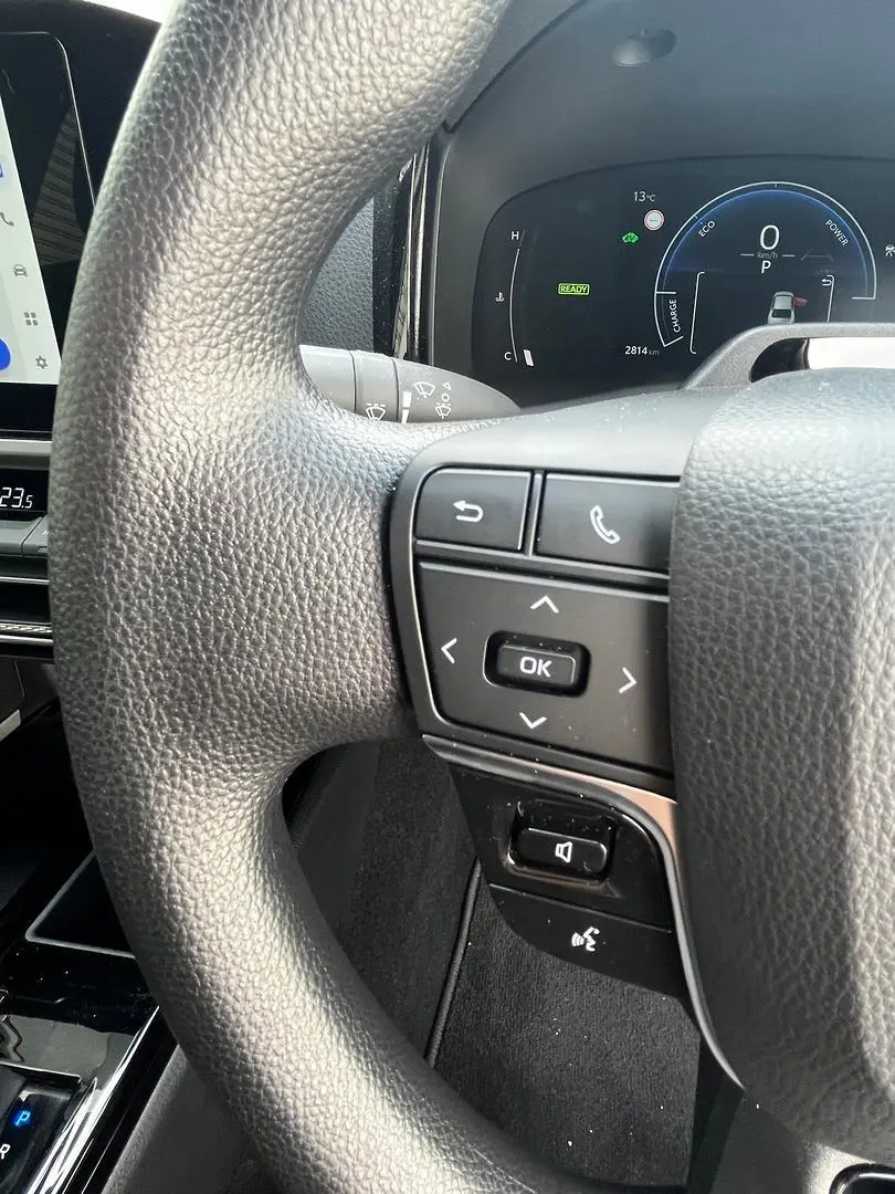 2025 Toyota Camry Gallery Image 22