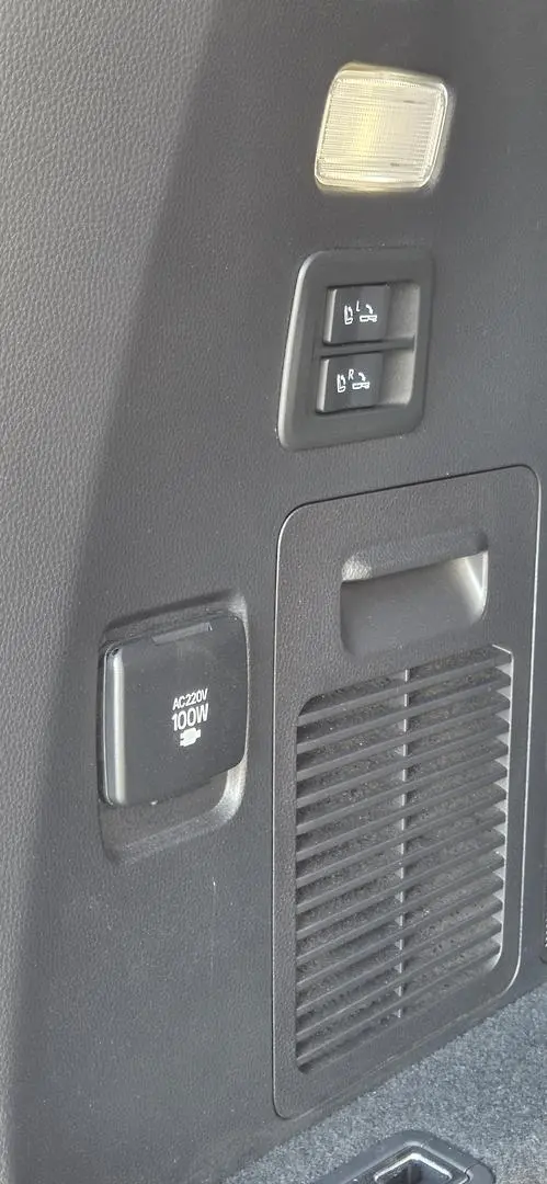 2024 Toyota Landcruiser Gallery Image 32