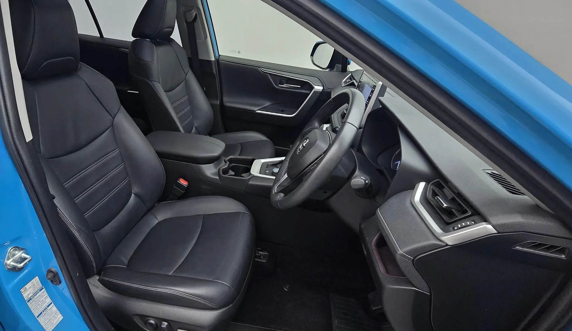 2021 Toyota RAV4 Gallery Image 15