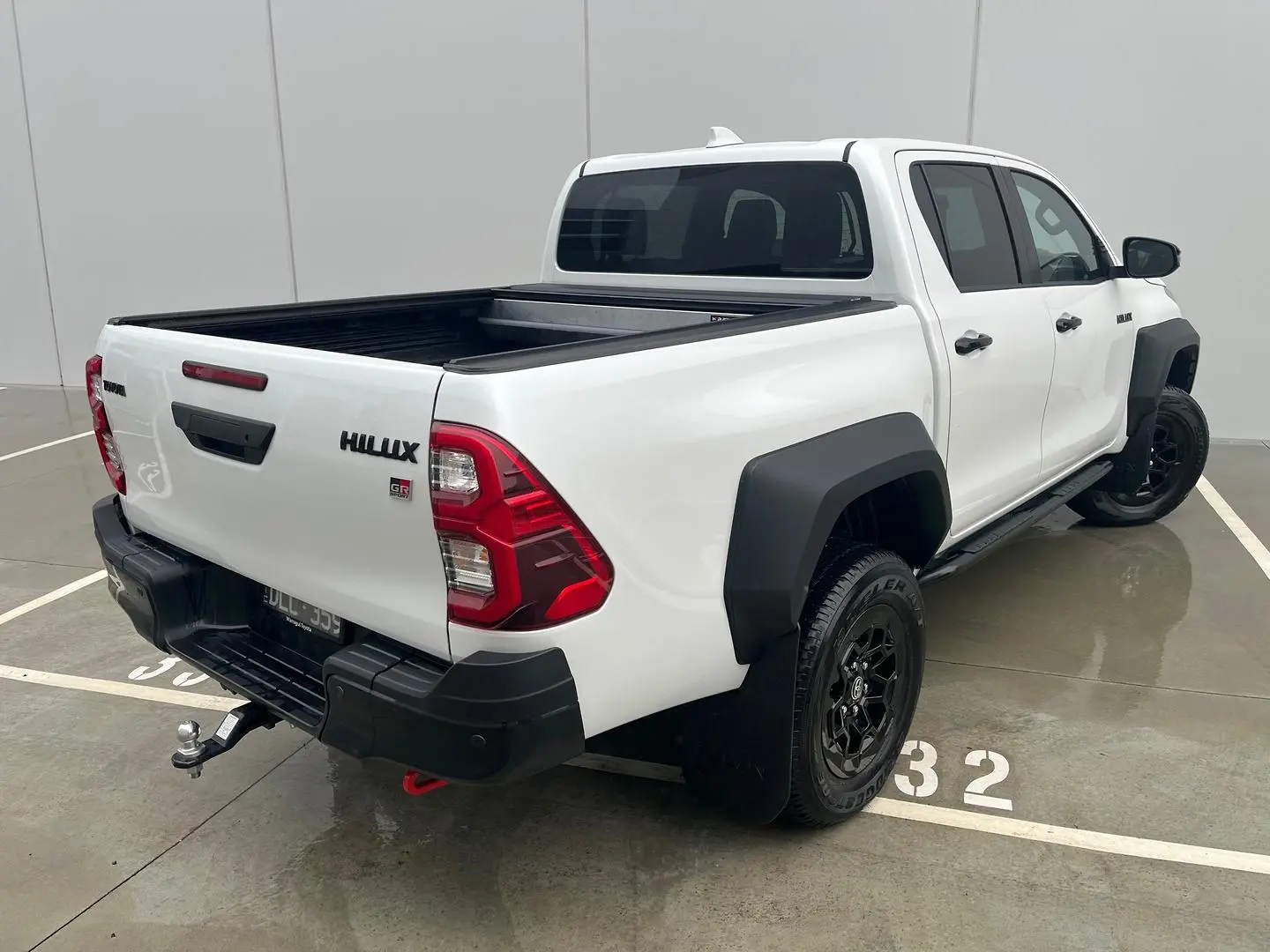 2024 Toyota Hilux Gallery Image 13