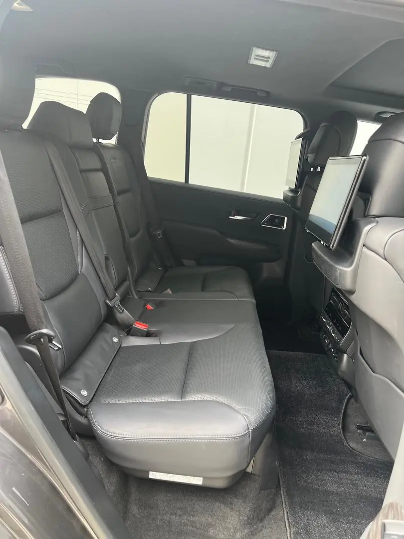 2023 Toyota Landcruiser Gallery Image 17
