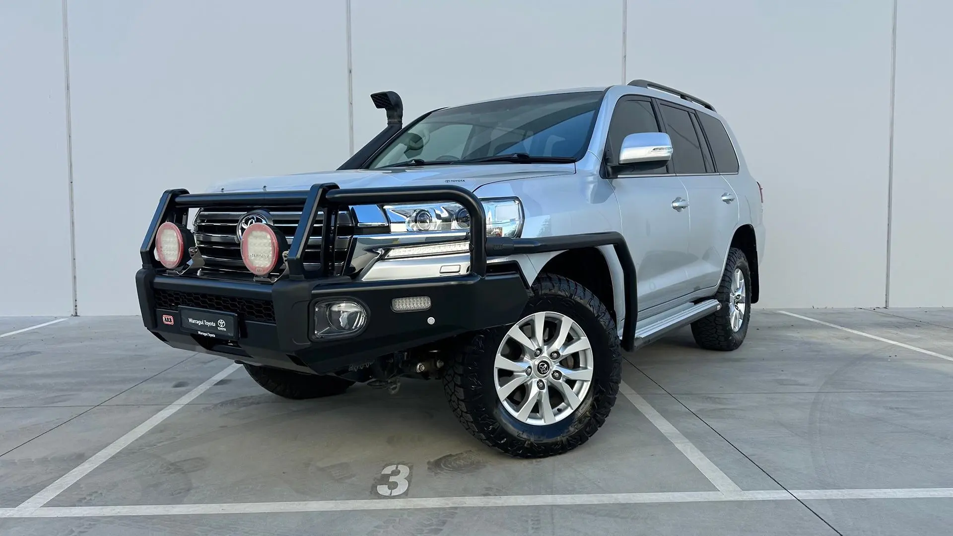 2018 Toyota Landcruiser Gallery Image 3