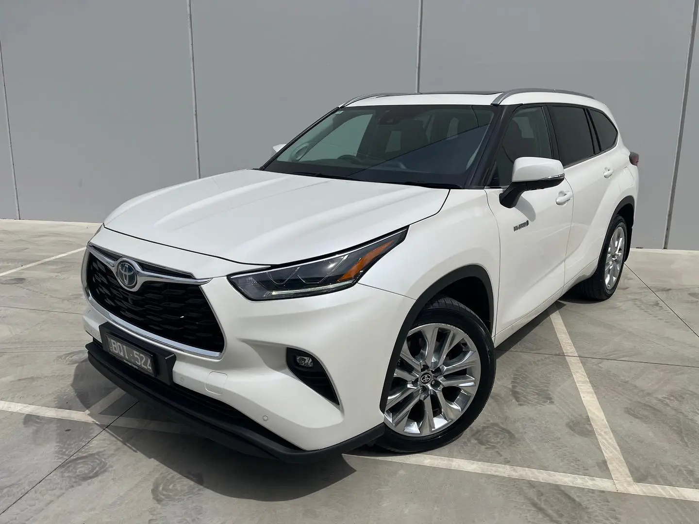 2021 Toyota Kluger Gallery Image 3