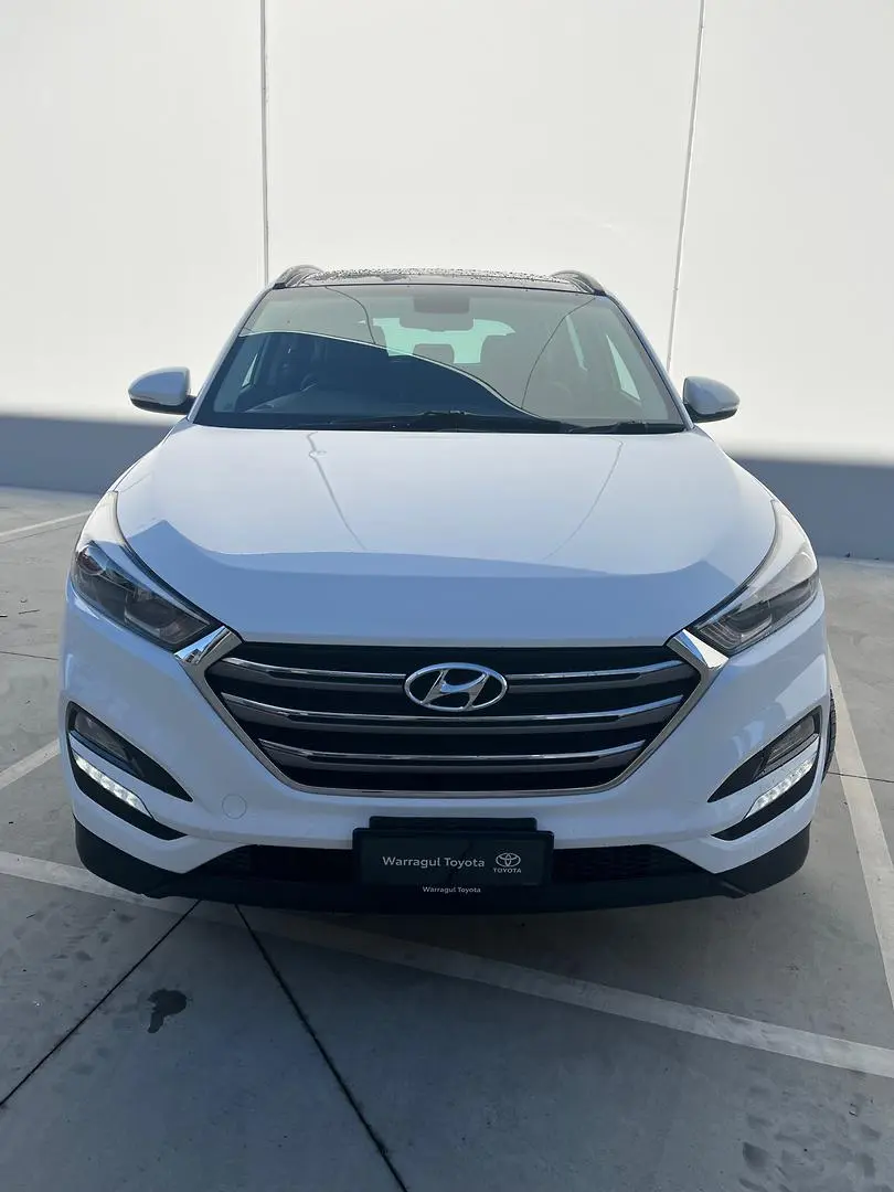 2016 Hyundai Tucson Gallery Image 2