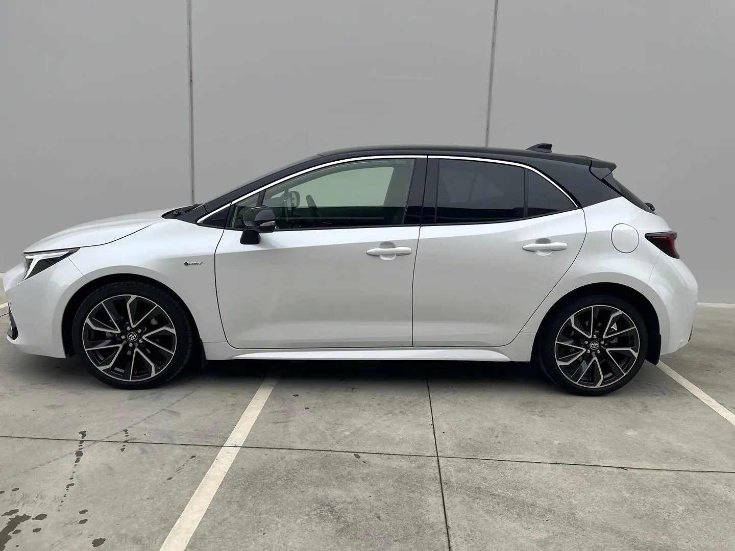 2025 Toyota Corolla Gallery Image 9