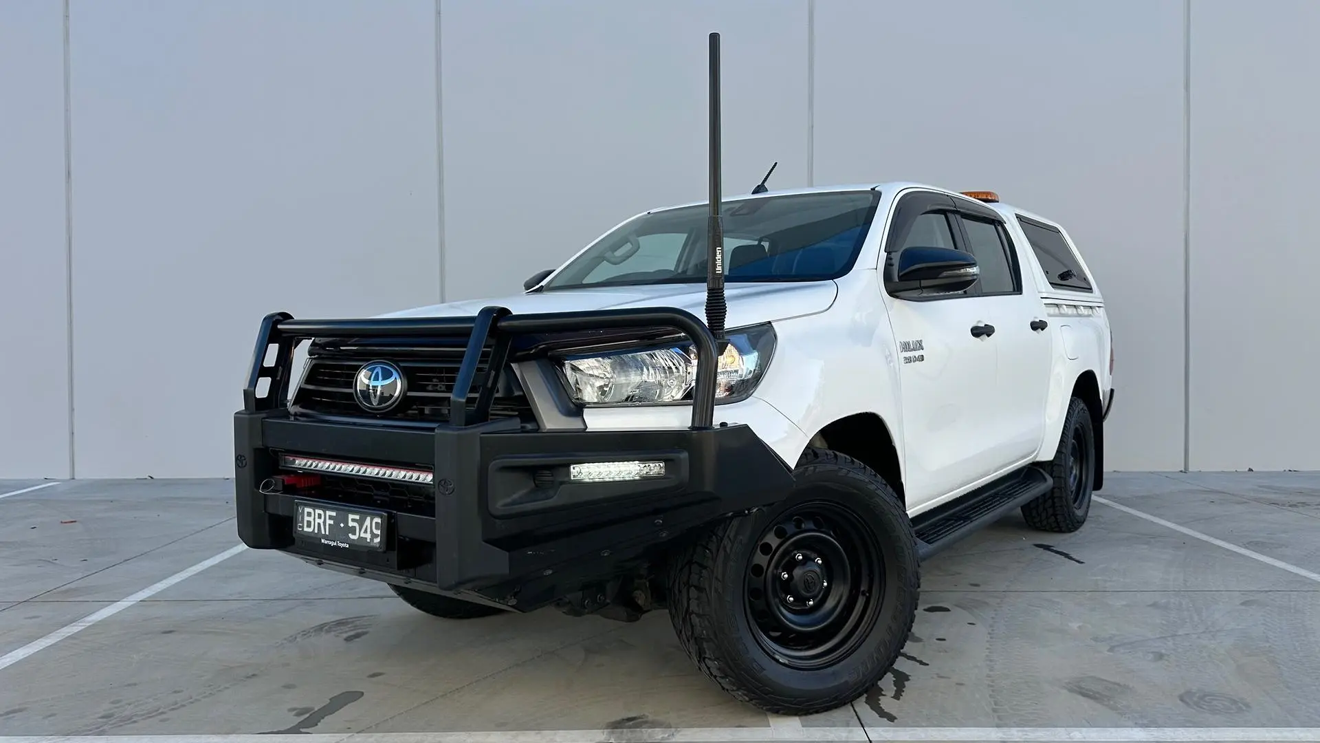 2021 Toyota Hilux Gallery Image 3