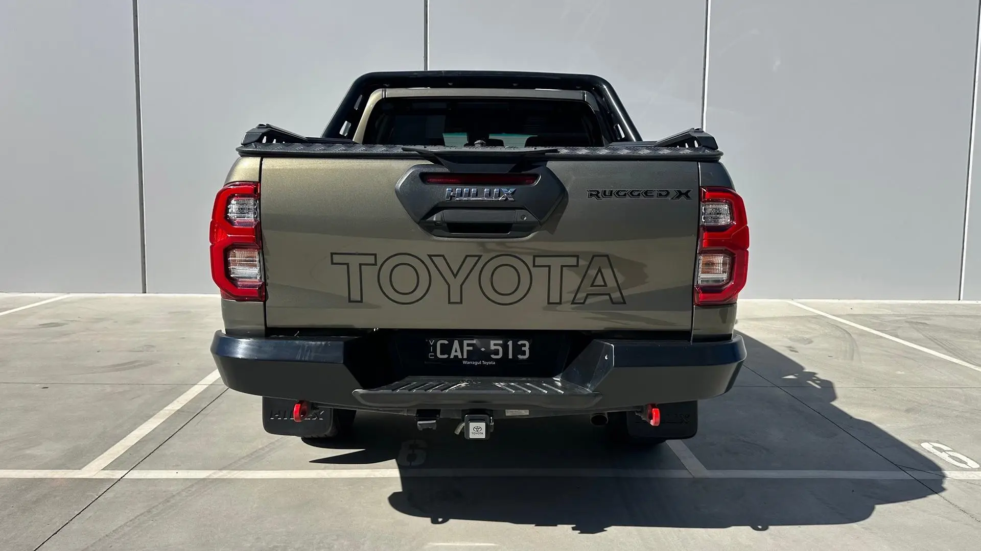 2022 Toyota Hilux Gallery Image 18