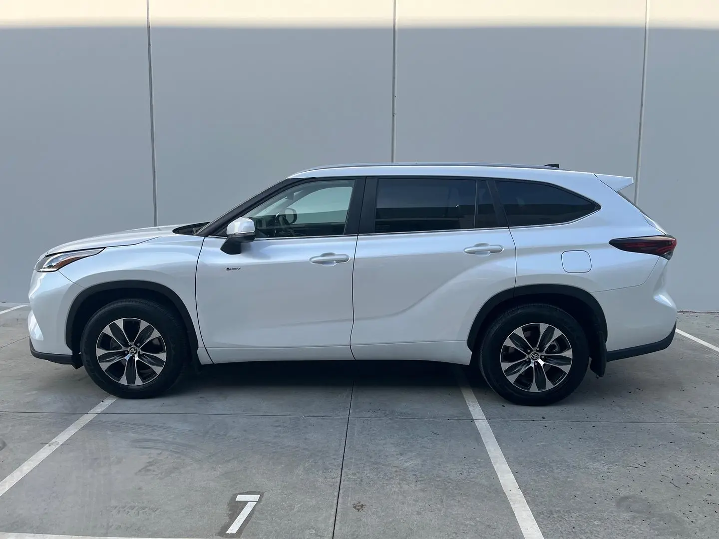 2025 Toyota Kluger Gallery Image 5