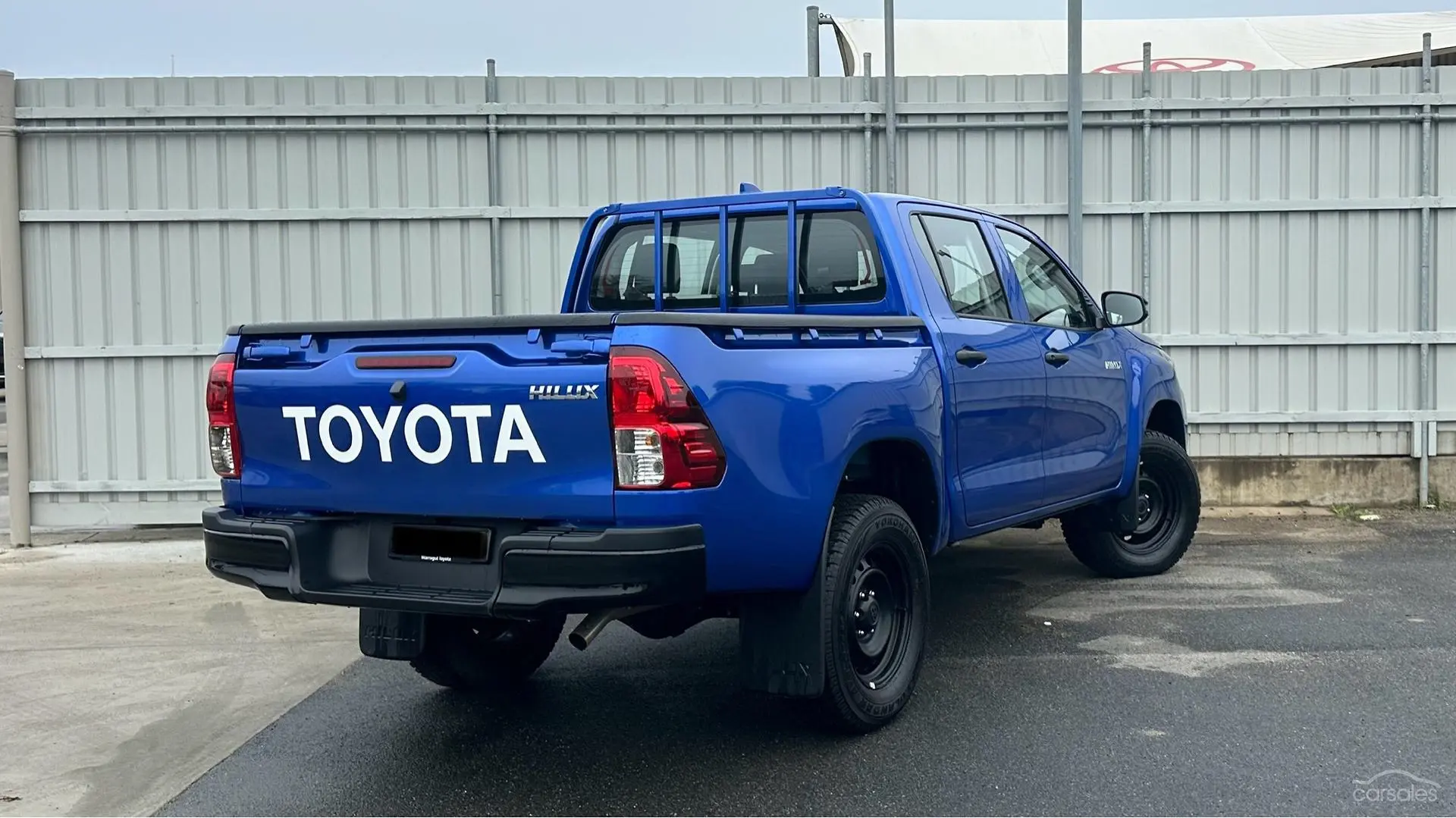 2024 Toyota Hilux Image 6